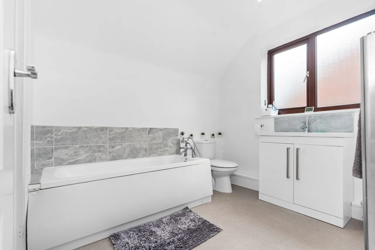 Scarisbrick Road, Rainford, St. Helens, WA11 8JL, photo 15