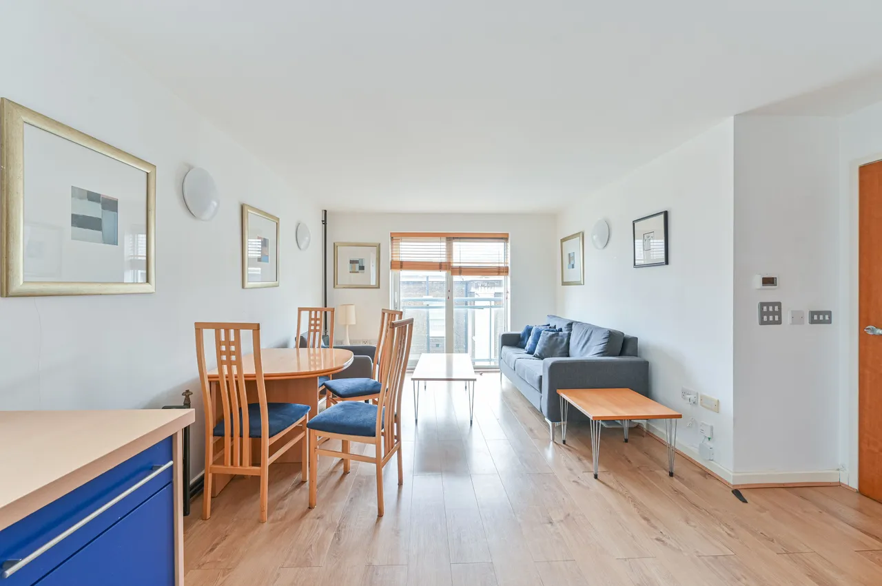 1 bed flat for sale — Apartment 20, Building 45, Hopton Road, London