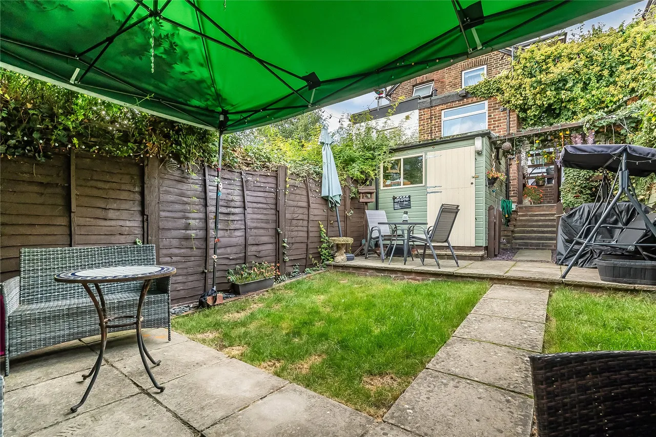 Denzil Road, Guildford, GU2, photo 25