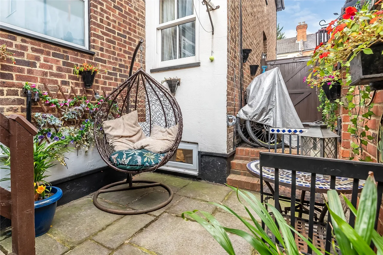Denzil Road, Guildford, GU2, photo 29