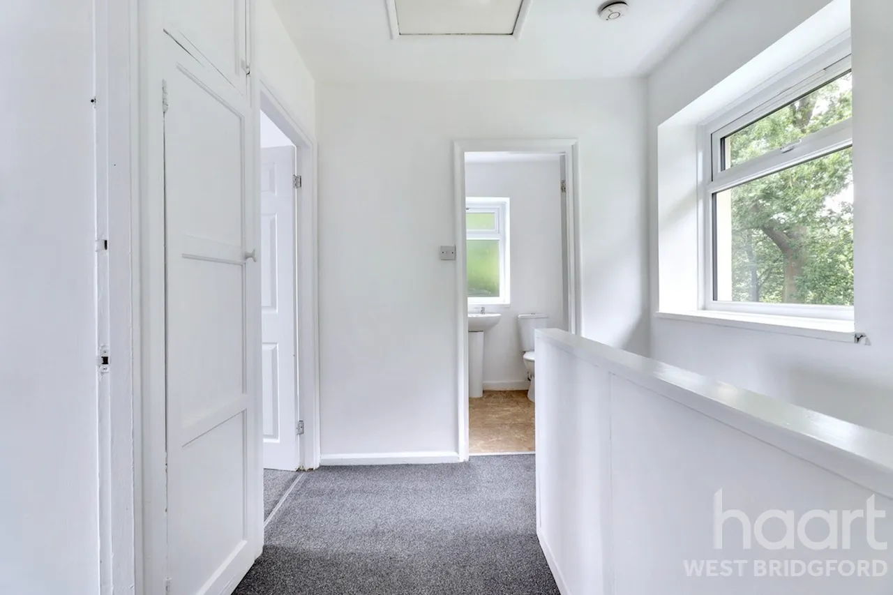 Clevely Way, Clifton, NG11, photo 12