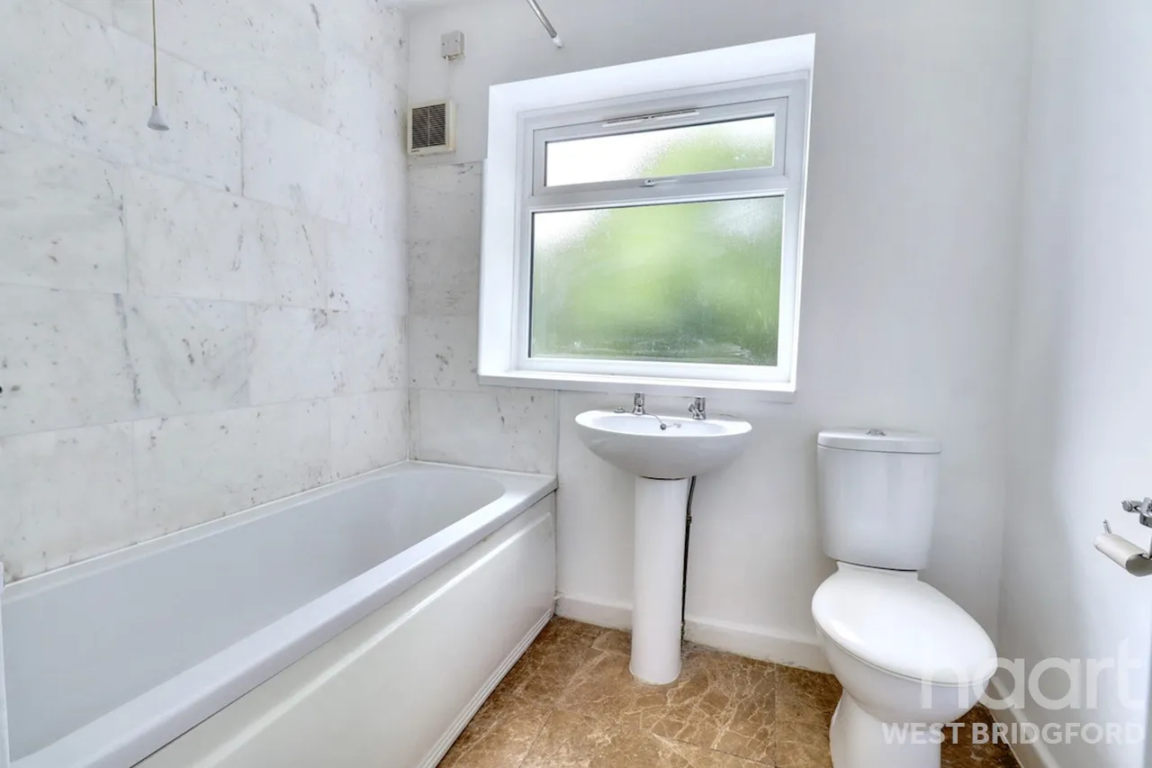 Clevely Way, Clifton, NG11, photo 5