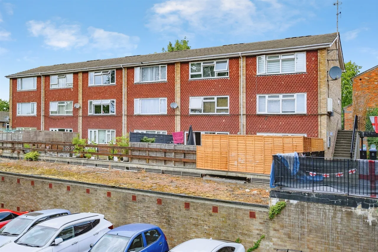 1 bed flat for sale, Heather Way, Hemel Hempstead, HP2