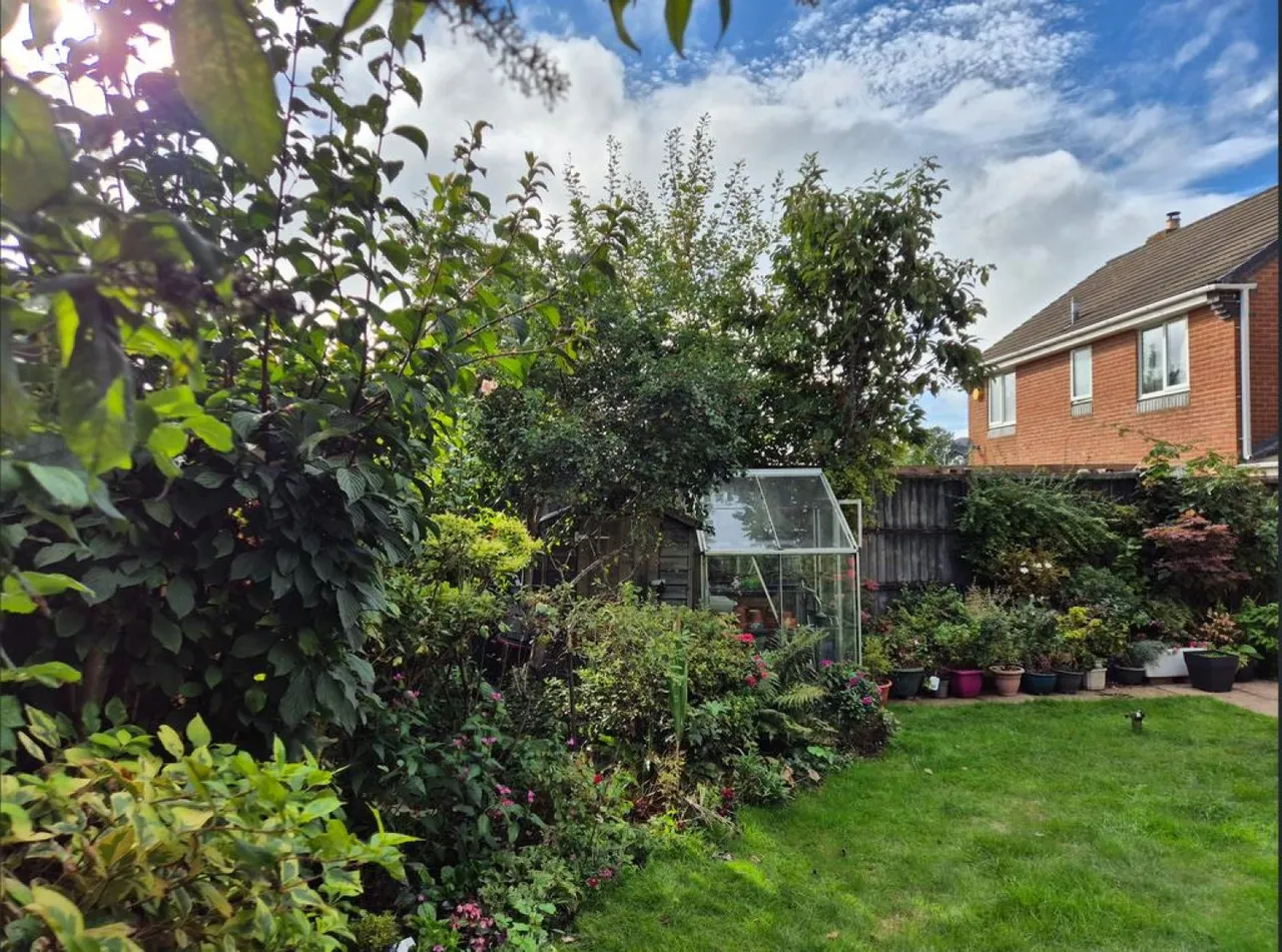 Long Croft, Yate, BS37, photo 20