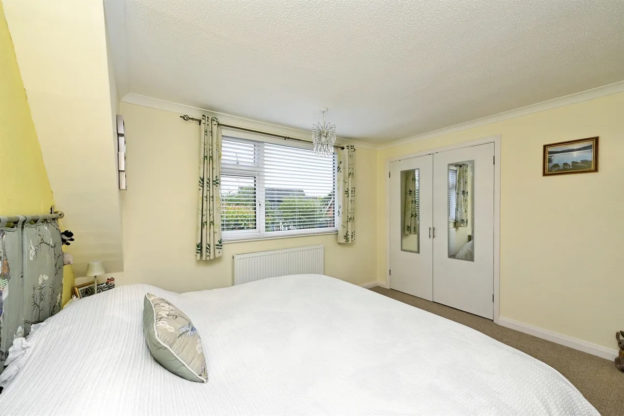 Walnut Avenue, West Winch, PE33, photo 13