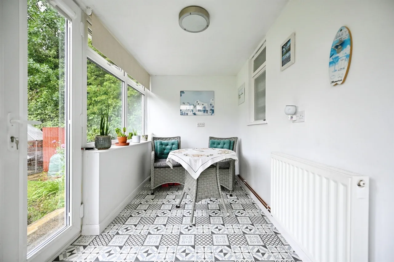 Walnut Avenue, West Winch, PE33, photo 9