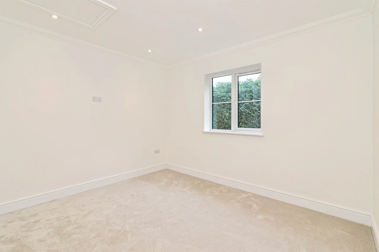 London Road, Shadingfield, NR34, photo 14