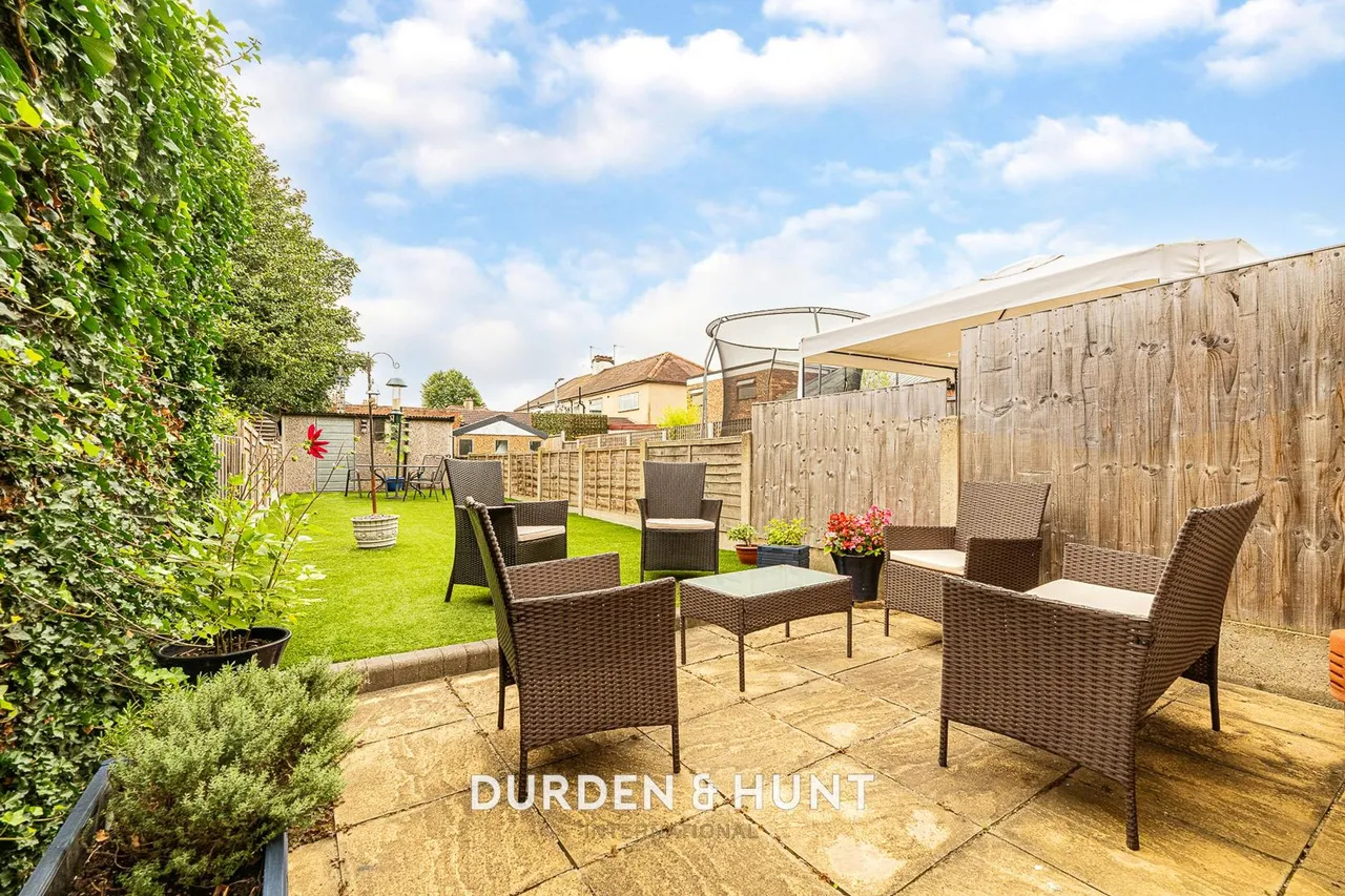 Richmond Road, Gidea Park, RM1, photo 14