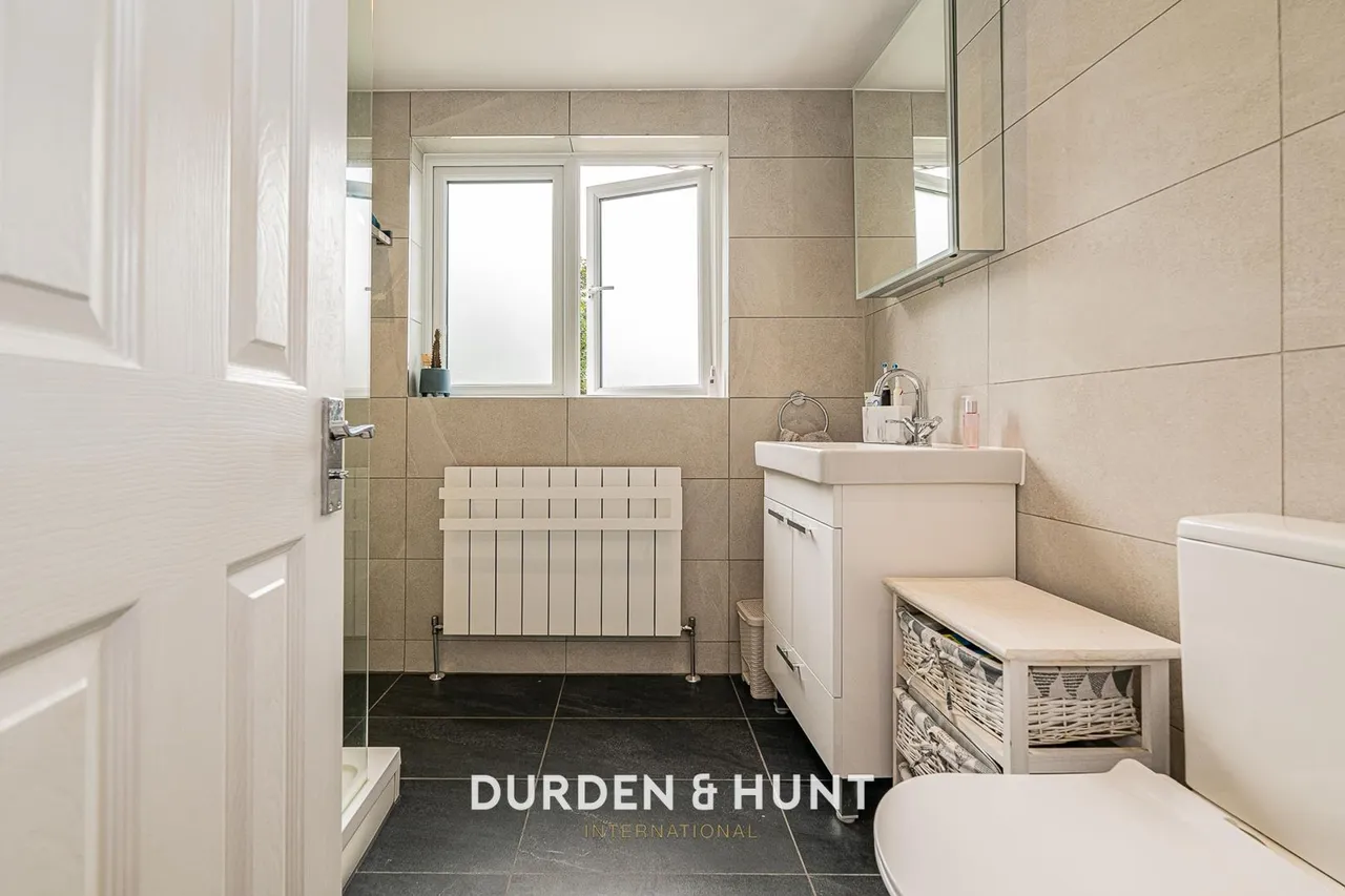 Richmond Road, Gidea Park, RM1, photo 7