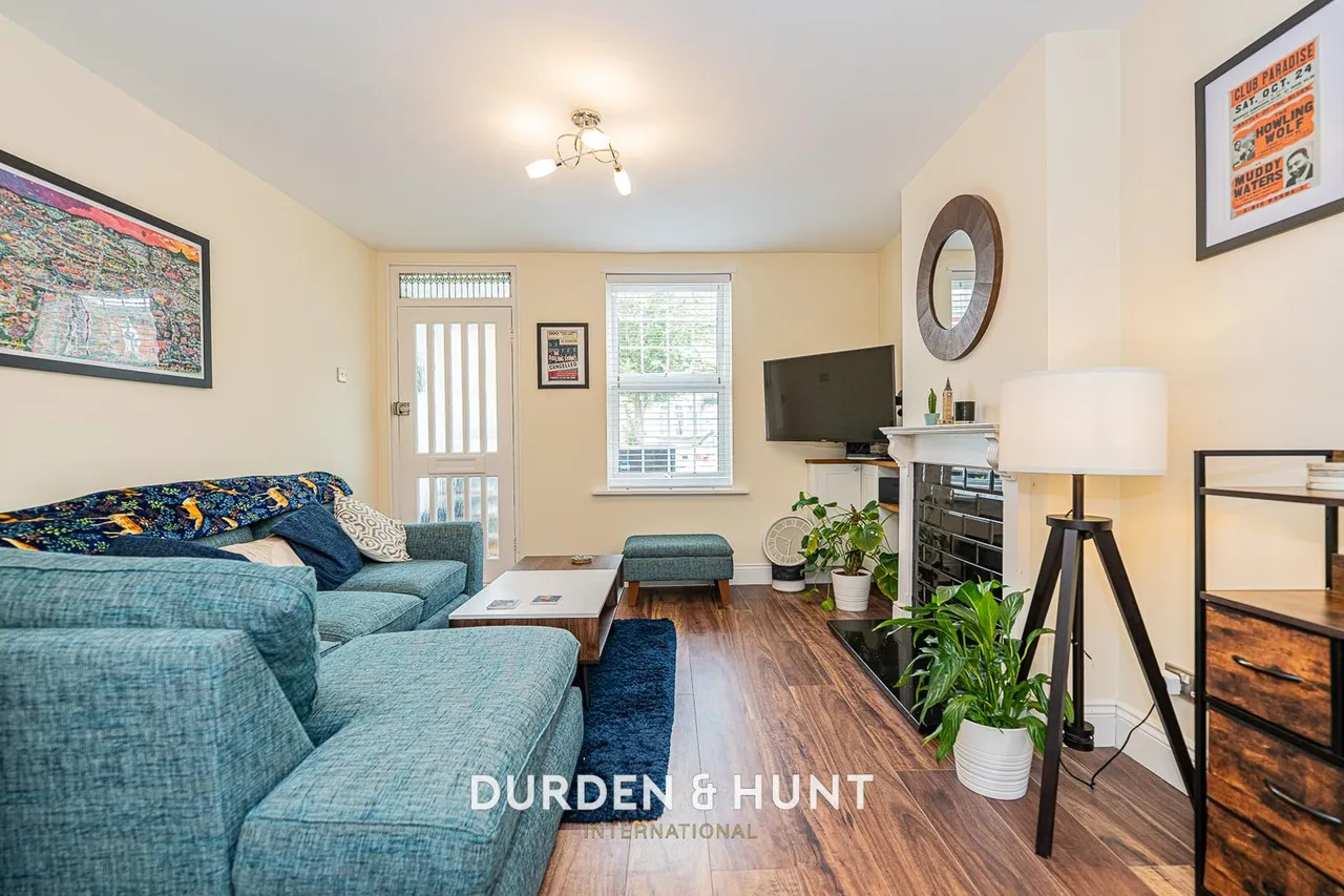 Richmond Road, Gidea Park, RM1, photo 2