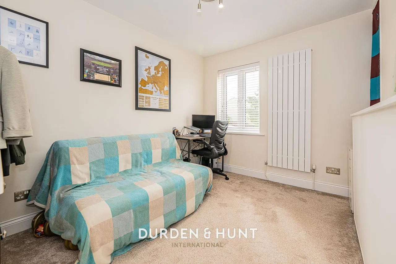 Richmond Road, Gidea Park, RM1, photo 12