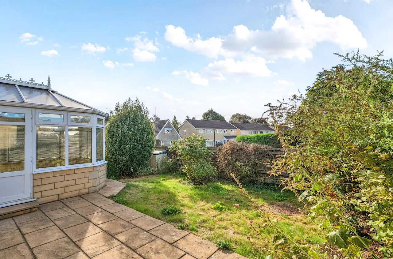 Meadland, Corsham, SN13, photo 3