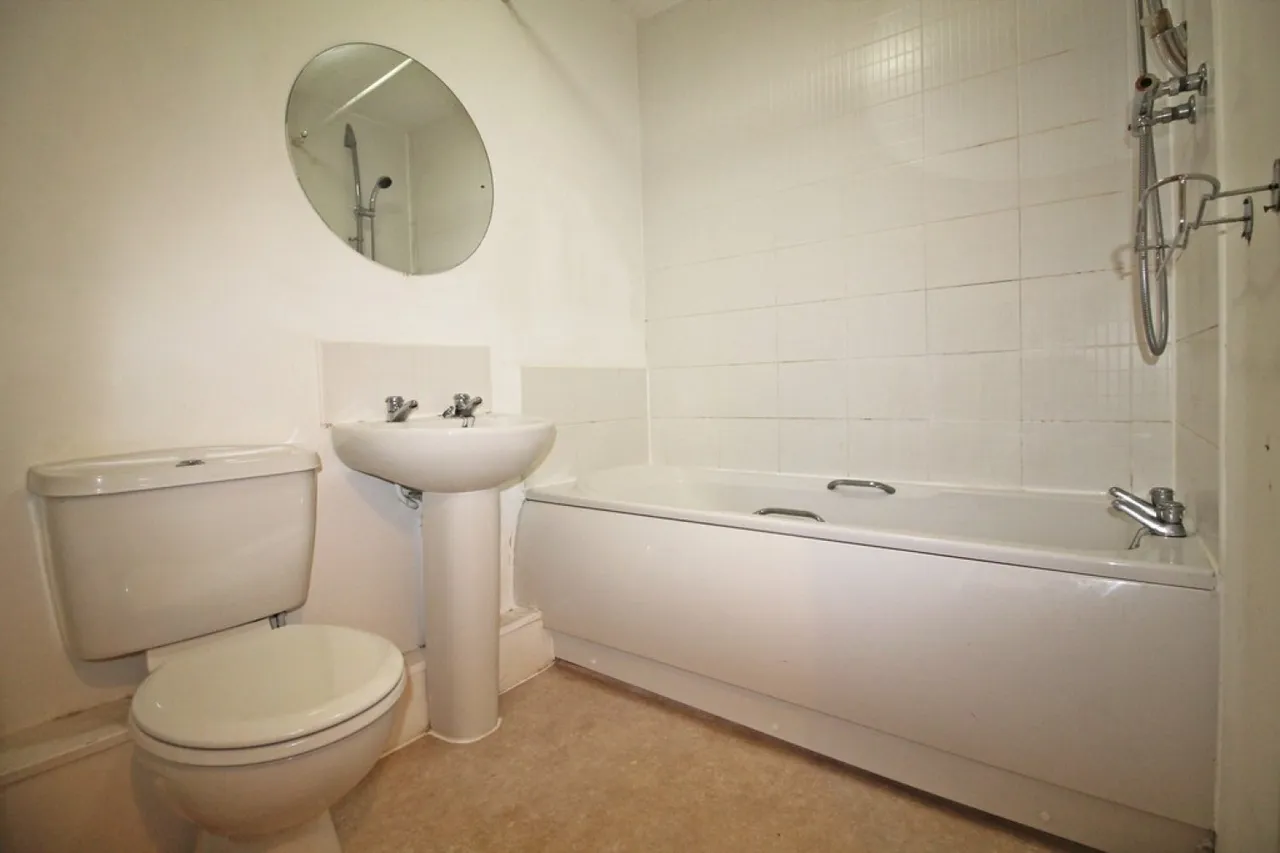 Plumpton Mews, Halton View, WA8, photo 5