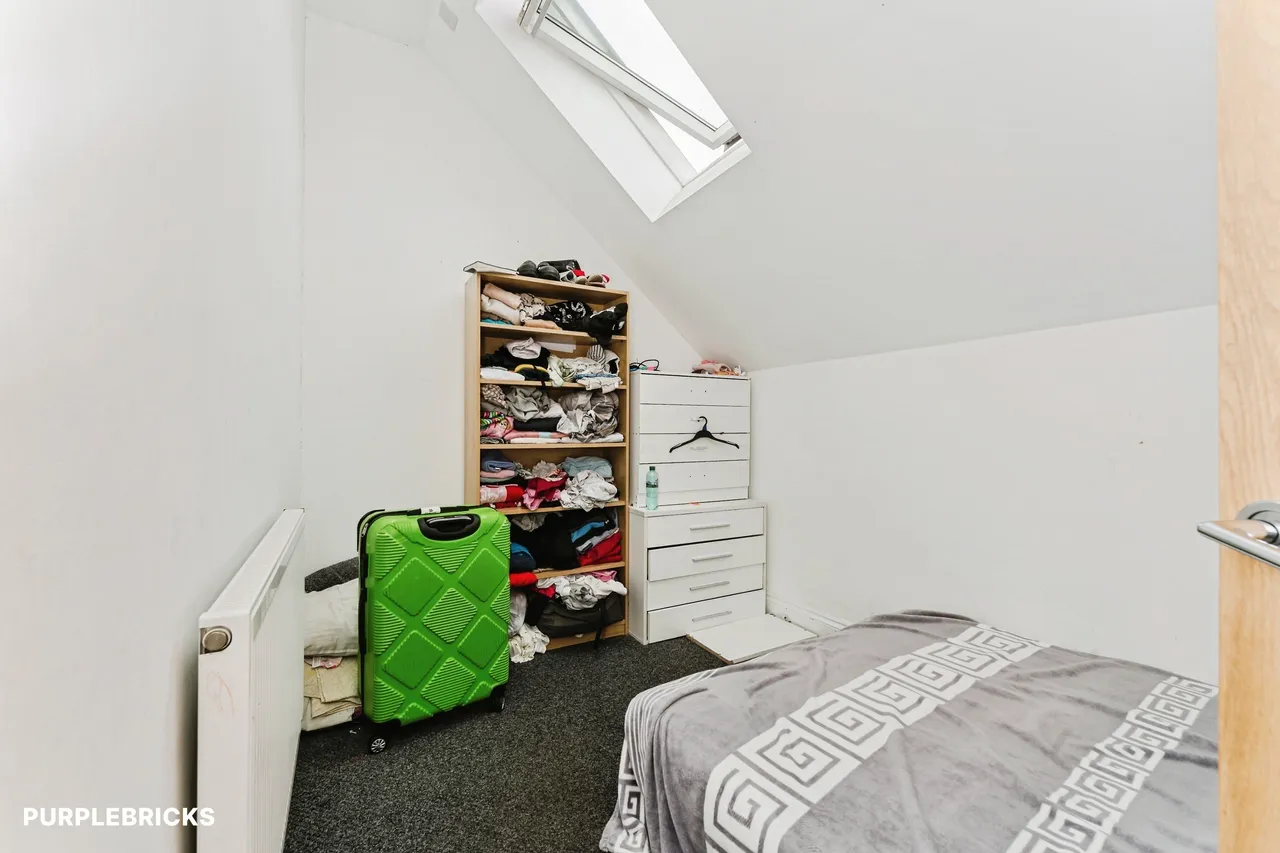 Alexandra Road, London, E6, photo 9