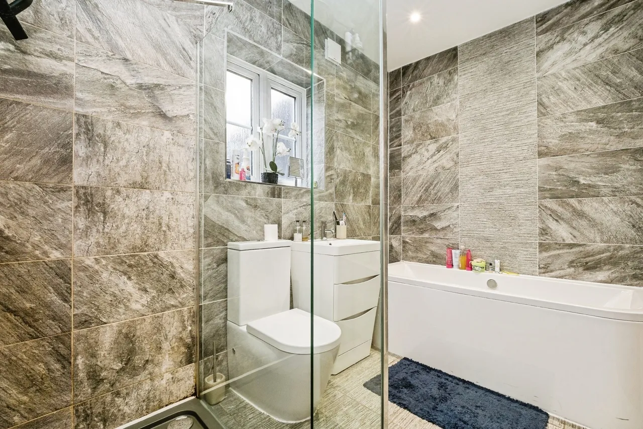 Boscombe Avenue, Hornchurch, RM11, photo 15