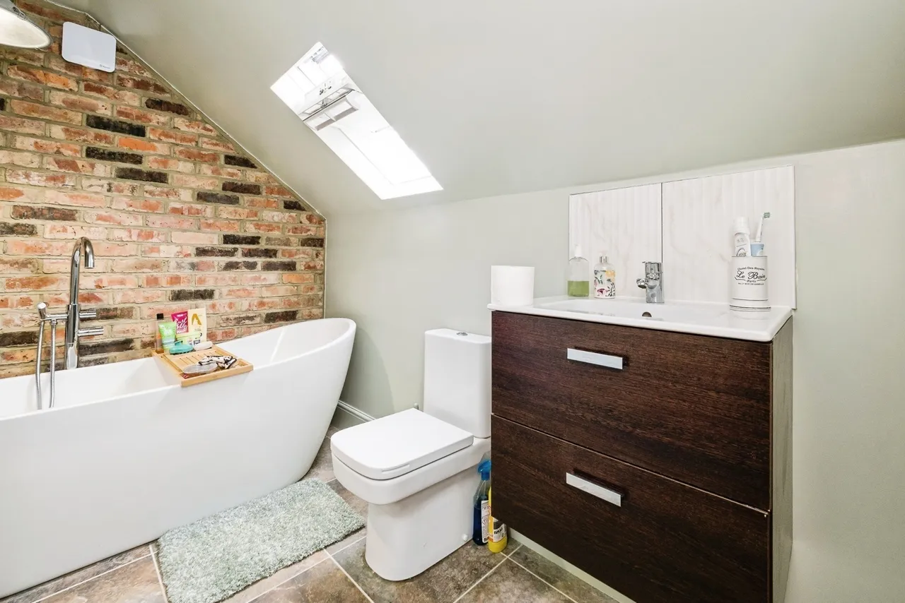 Boscombe Avenue, Hornchurch, RM11, photo 5