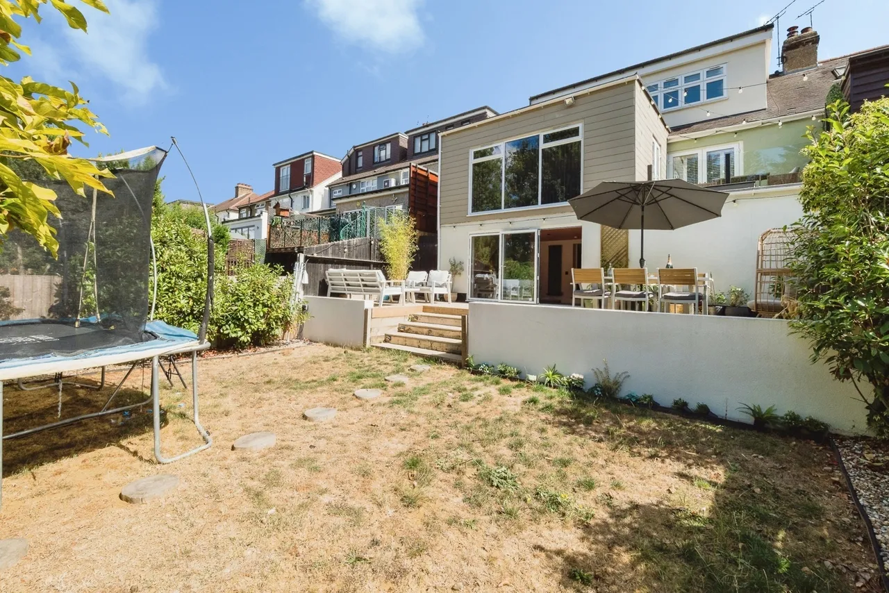 Boscombe Avenue, Hornchurch, RM11, photo 26