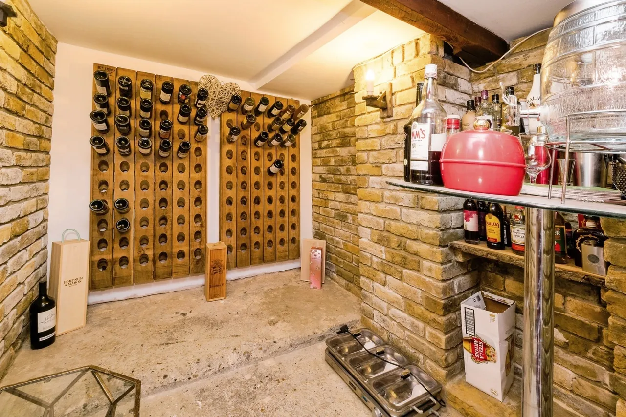 Boscombe Avenue, Hornchurch, RM11, photo 31