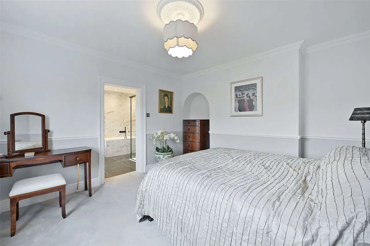 Gloucester Place, Windsor, Berkshire, SL4 2AJ, photo 8