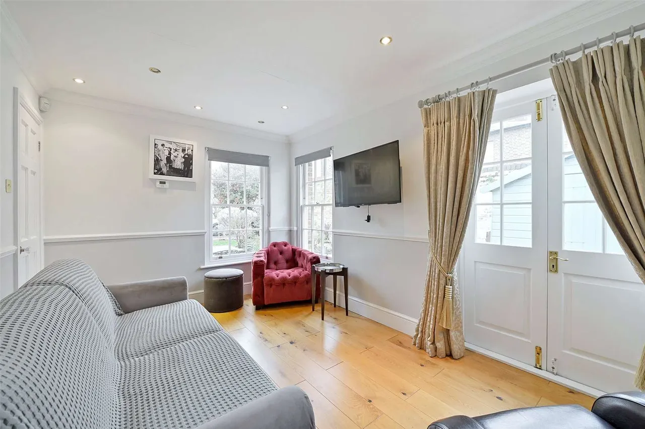Gloucester Place, Windsor, Berkshire, SL4 2AJ, photo 6