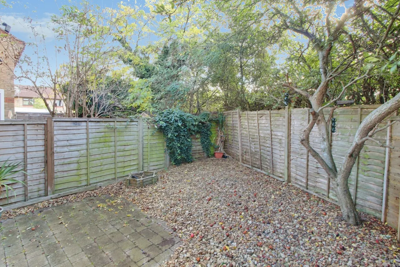 Whitacre, Parnwell, PE1, photo 7
