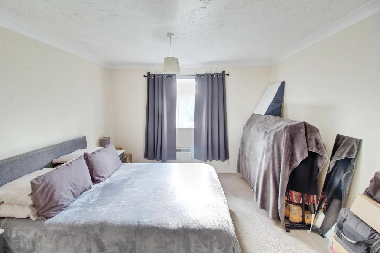 Whitacre, Parnwell, PE1, photo 5
