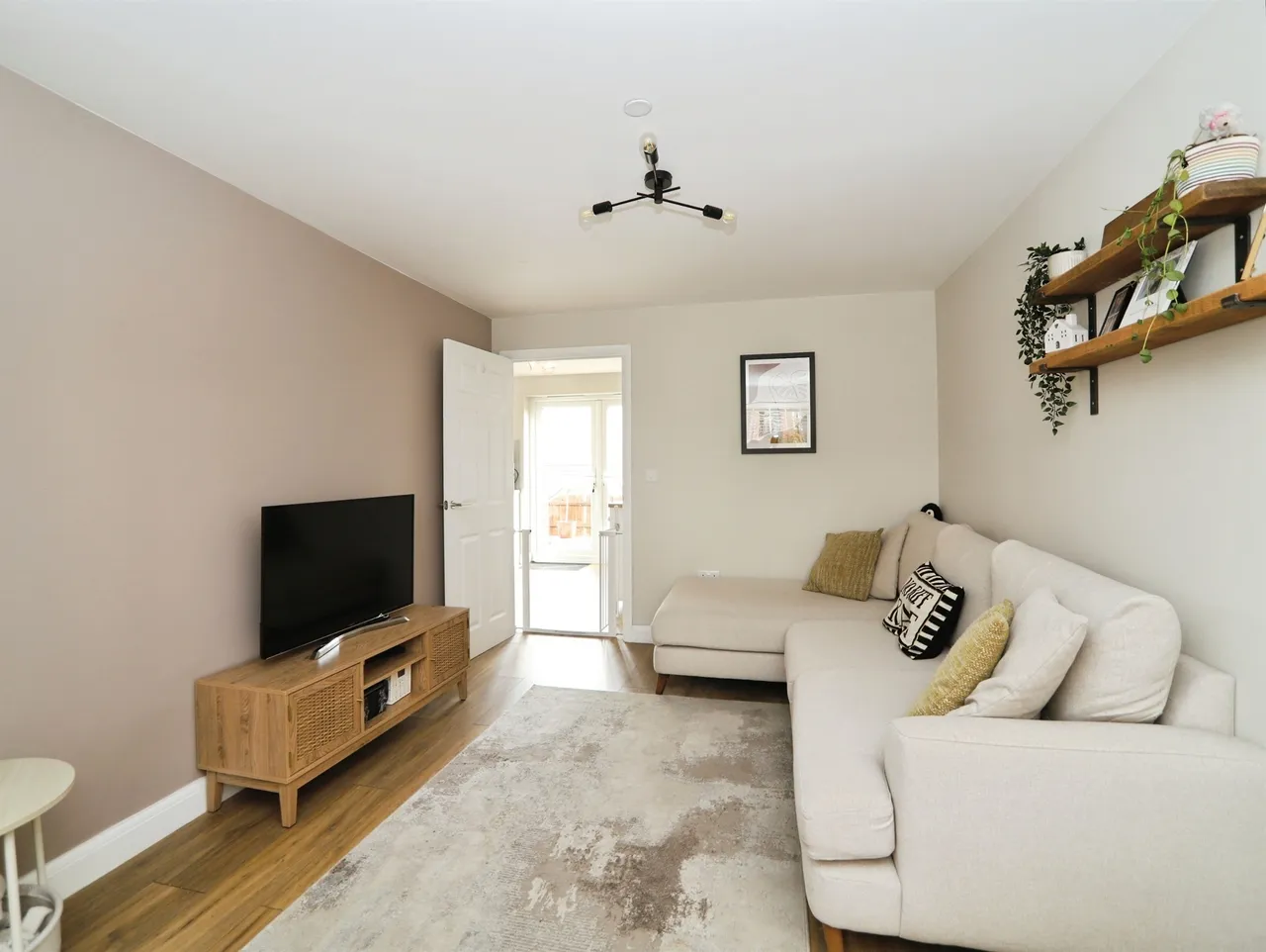 Cwrt Yr Hendre Caerphilly, CF83, photo 9