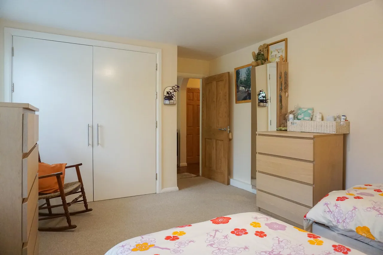 Baird Gardens, London, SE19, photo 13