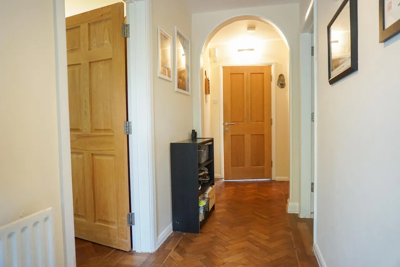 Baird Gardens, London, SE19, photo 9