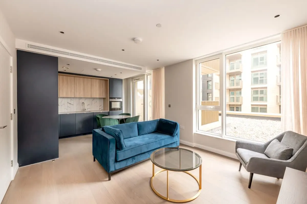 2 bed flat for sale, Gasholder Place, London, SE11