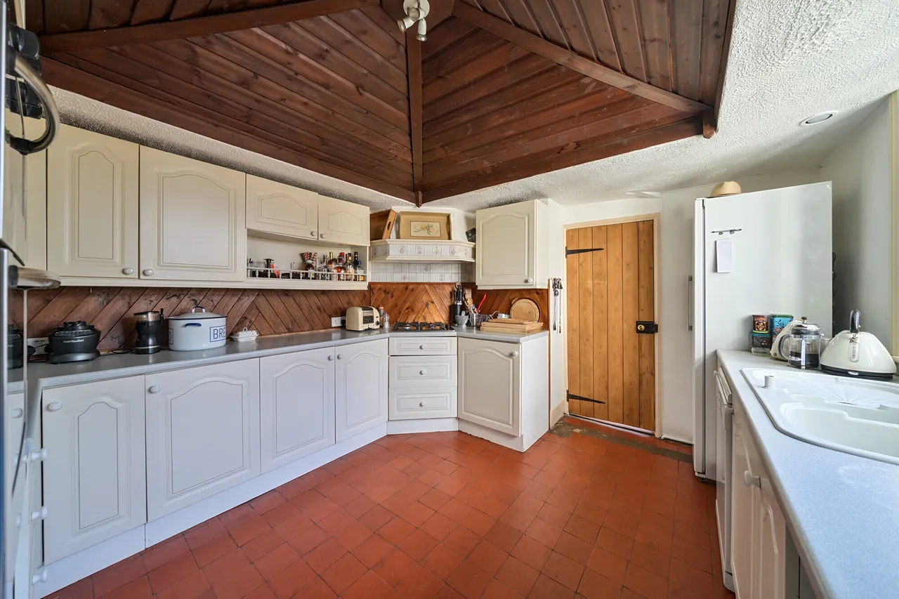 Buntingford Road, Puckeridge, Ware, SG11, photo 9