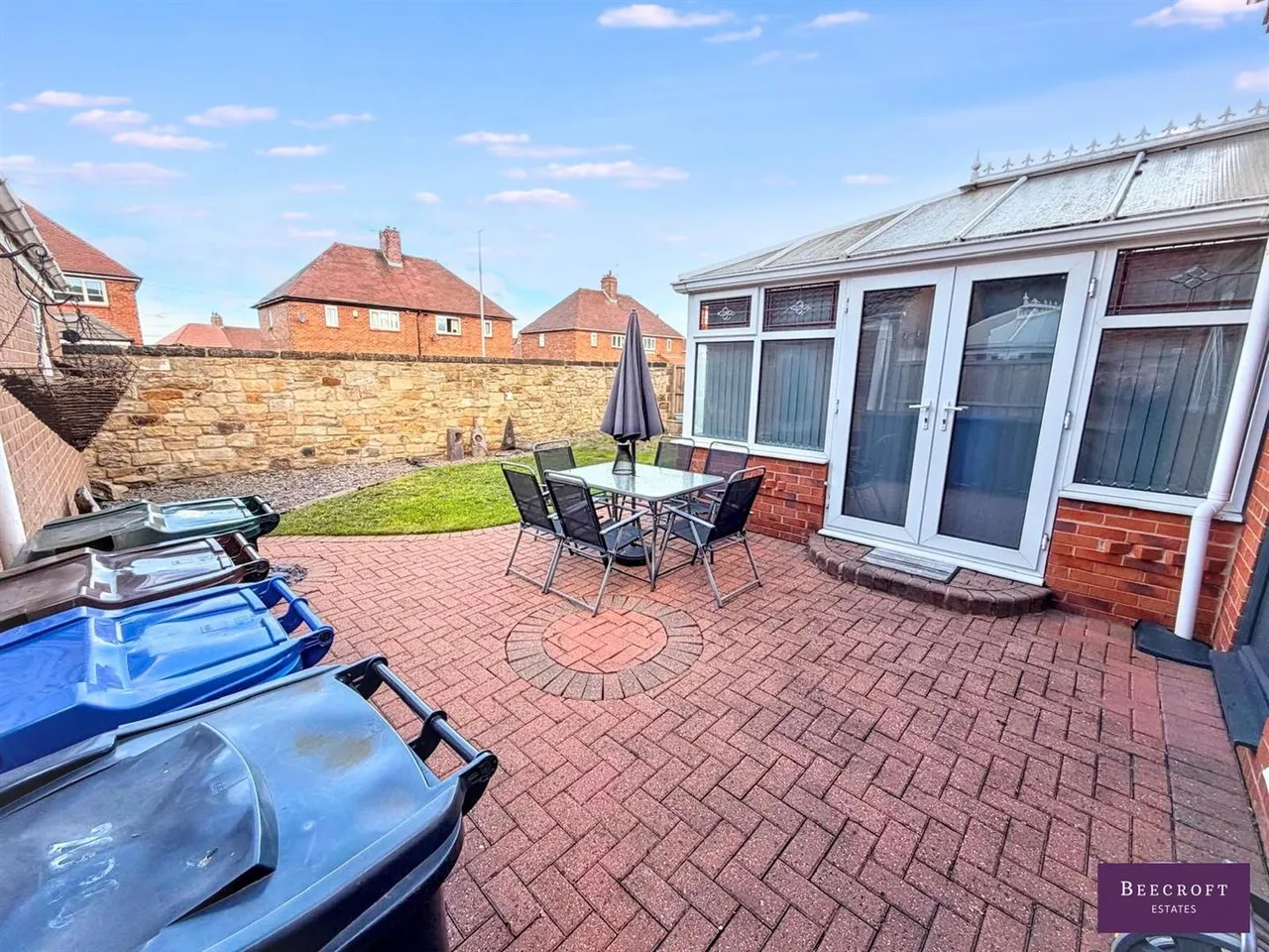 Beechfield Close, Bolton Upon Dearne, photo 21
