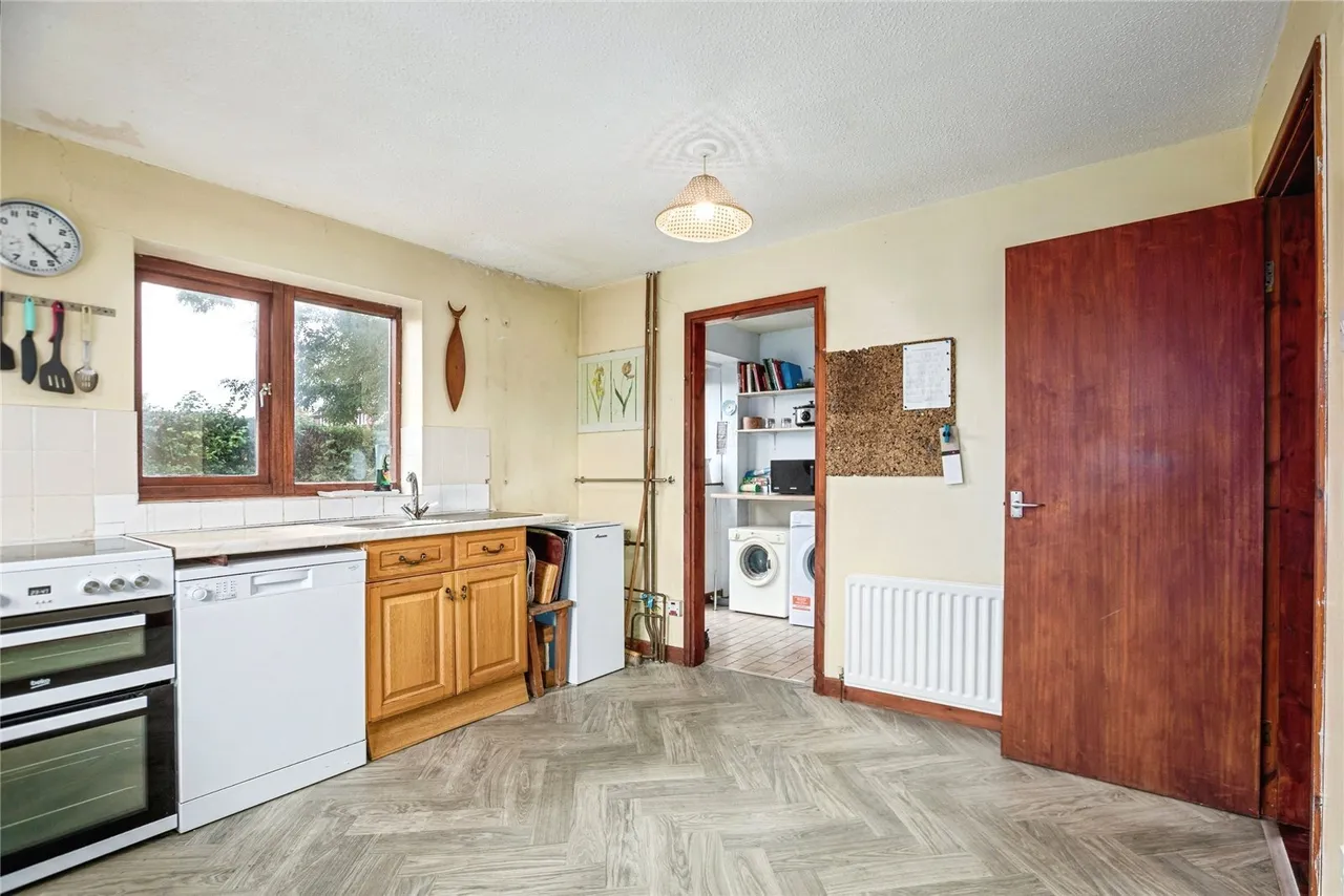 Bow Street, SY24, photo 11