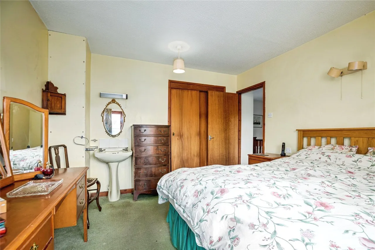 Bow Street, SY24, photo 16