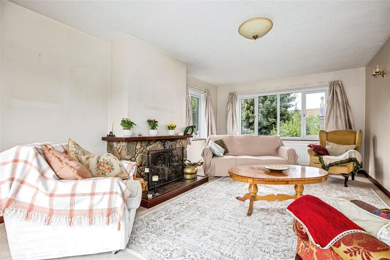 Bow Street, SY24, photo 5