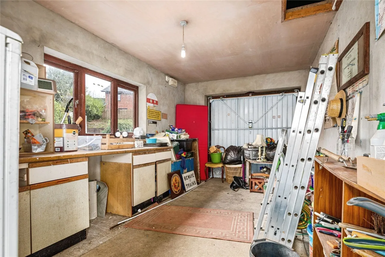 Bow Street, SY24, photo 23