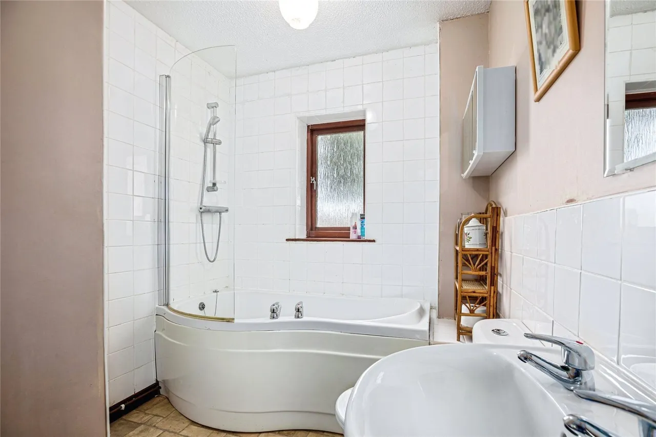 Bow Street, SY24, photo 21