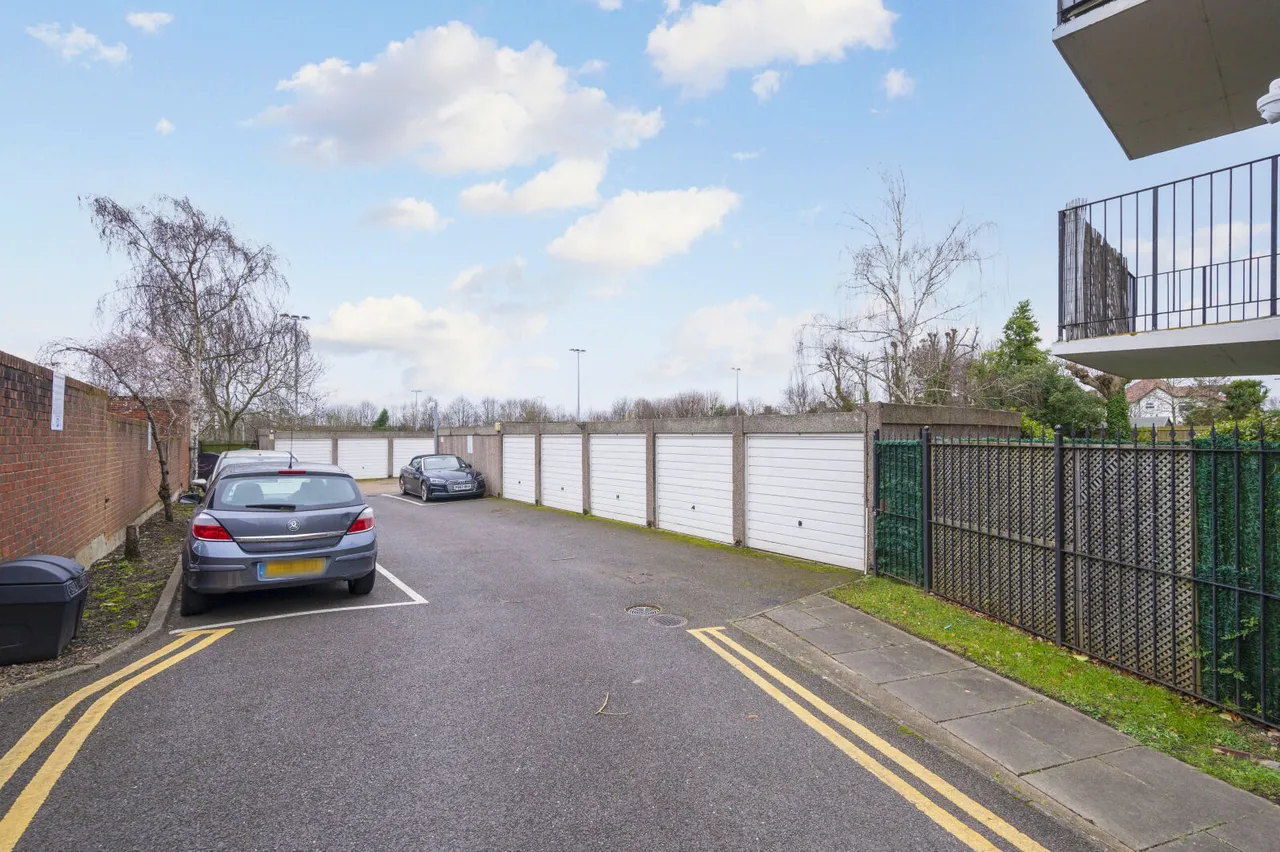 Worple Road, SW19, photo 6