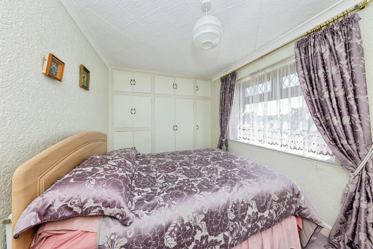Llandafen Road, Llanelli, SA14, photo 14