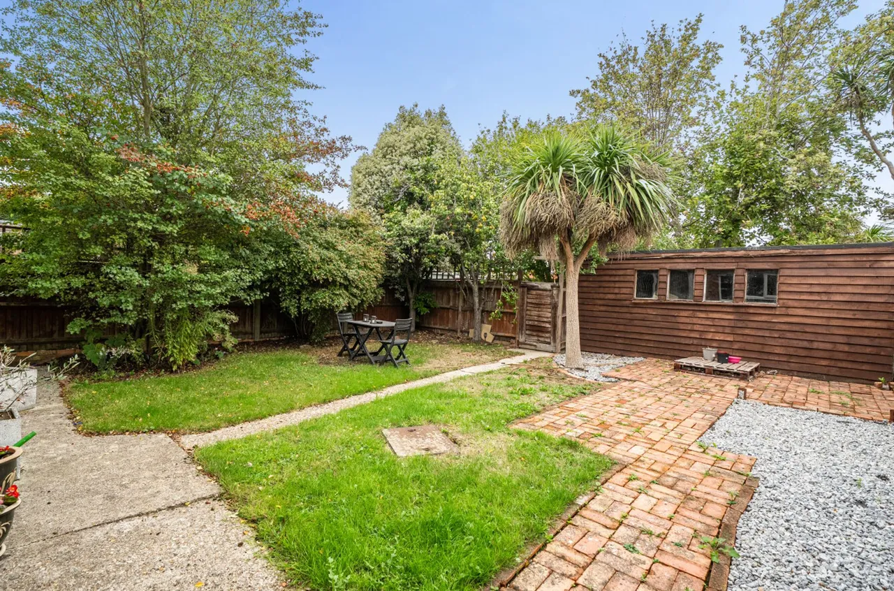 College Close, West Meads, PO21, photo 4