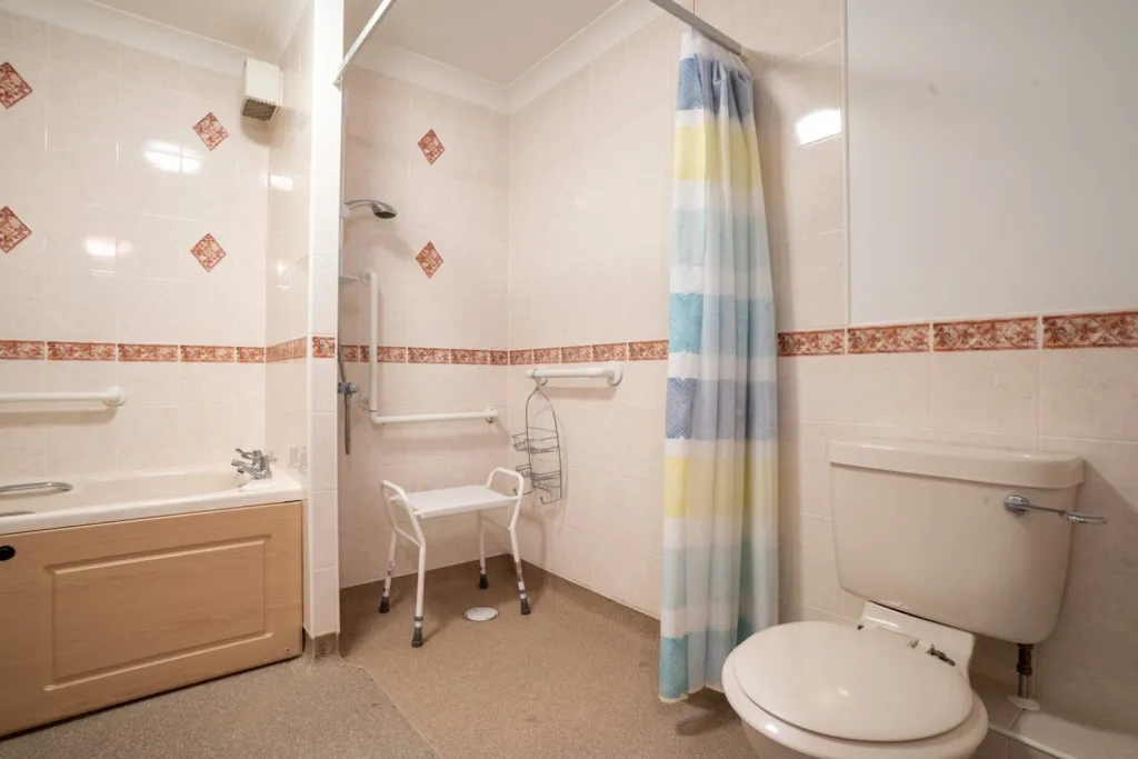 Nelson Court, Glen View, DA12, photo 11