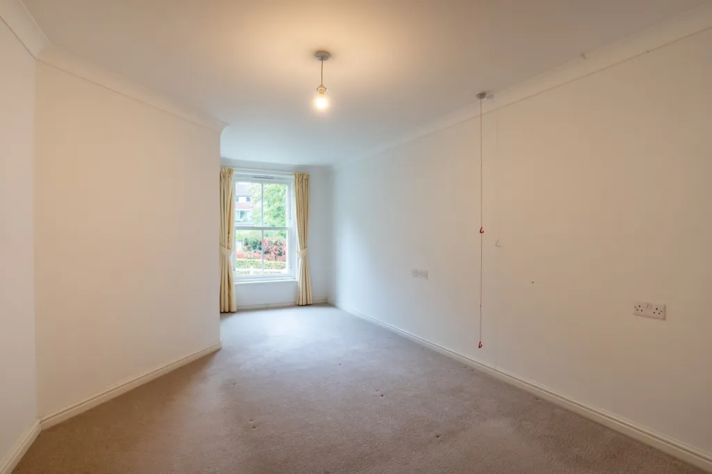 Nelson Court, Glen View, DA12, photo 7