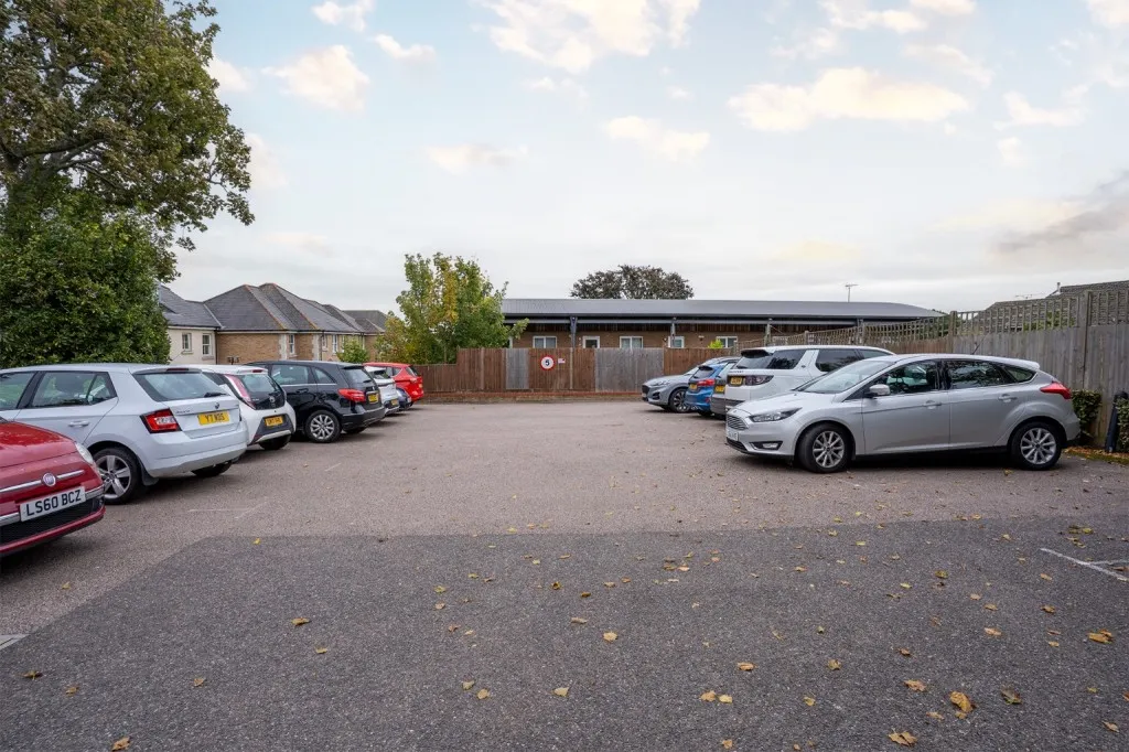 Nelson Court, Glen View, DA12, photo 14