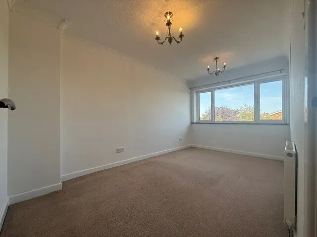 Geneva Crescent, Crowle, WR7, photo 6
