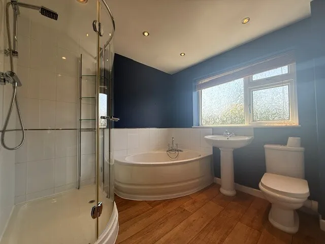 Geneva Crescent, Crowle, WR7, photo 9