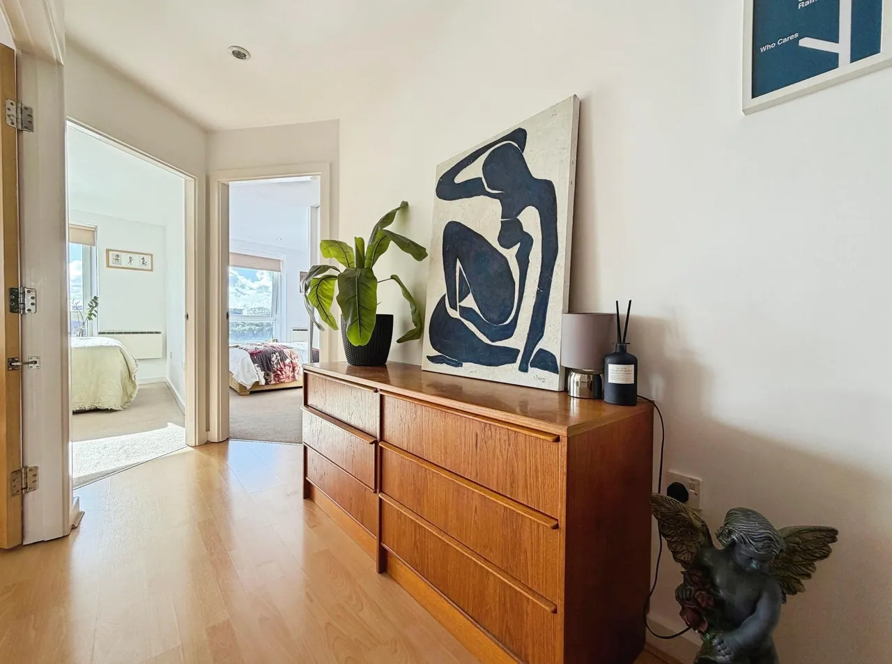 Sovereign Point, The Quays, M50, photo 27