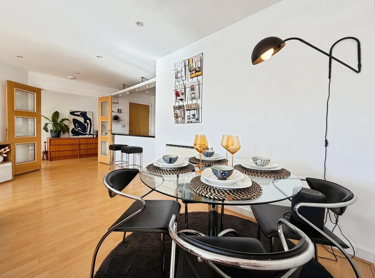 Sovereign Point, The Quays, M50, photo 13