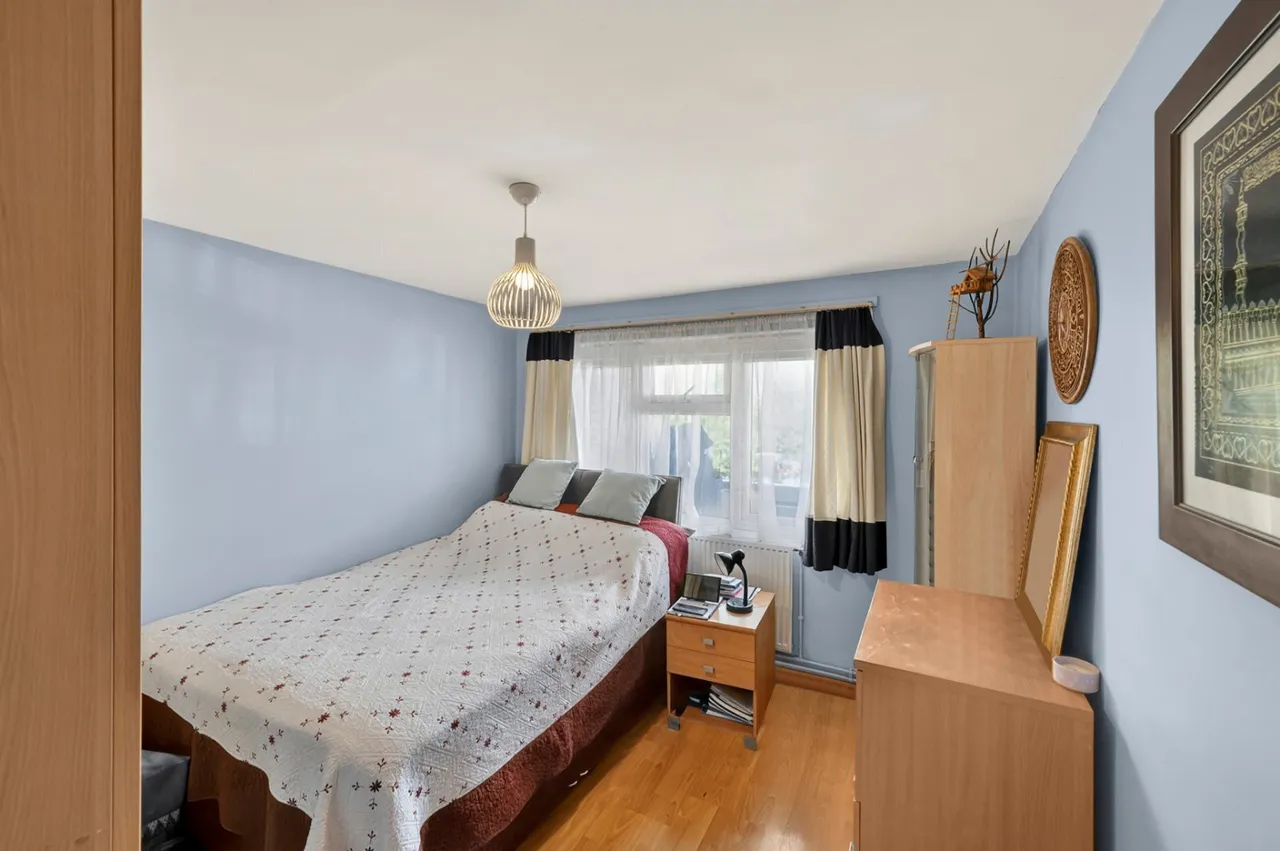 Brick Farm Close, Richmond, TW9, photo 6