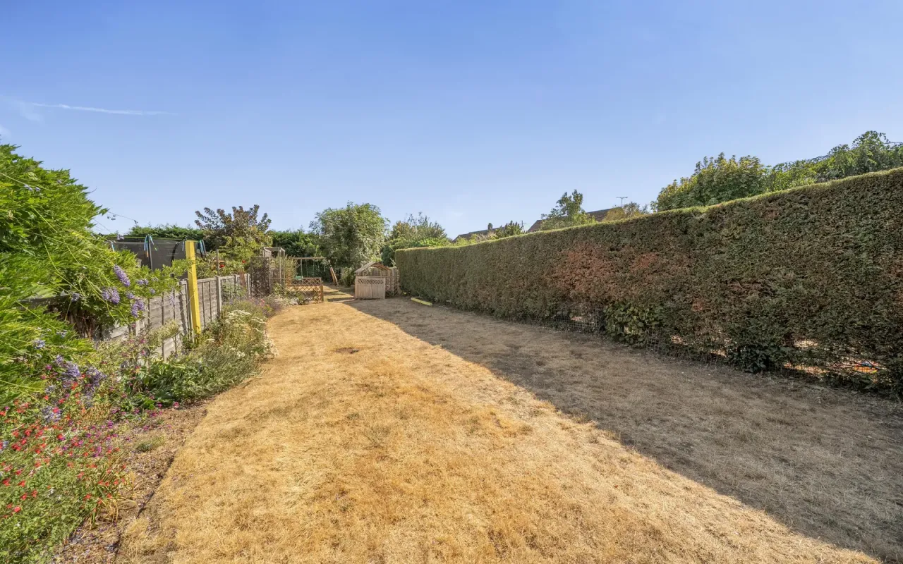 Woodland Drive, Bromham, Bedford, photo 16