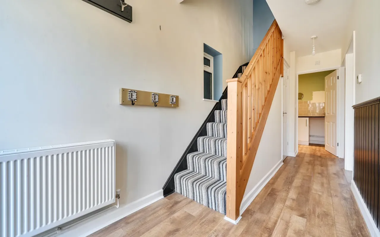 Woodland Drive, Bromham, Bedford, photo 9